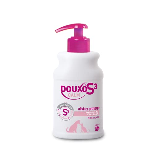 DOUXO S3 Calm Shampoo für Hunde und Katzen, Hygiene für empfindliche Haut, lindert und schützt – hypoallergener Duft, 200 ml von Douxo S3