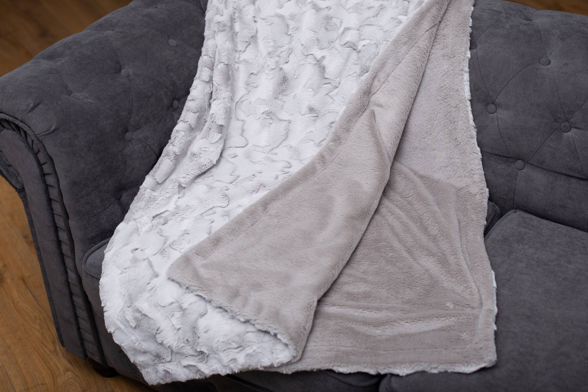 Hundedecke kuschelig Light Grey / L (120x100cm) von EMMY&PEPE