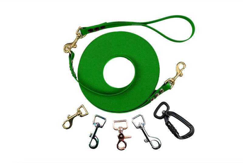 Schleppleine mit abnehmbarer Handschlaufe Olive 5m / 20mm / Gold von EMMY&PEPE