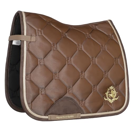 EQUESTRIAN QUEEN Schabracke – atmungsaktive & stoßdämpfende Satteldecke für Dressur & Vielseitigkeit – elegant gesteppt, pflegeleicht, Größe Full - Riga 24AW (Braun, Dressur) von EQUESTRIAN QUEEN