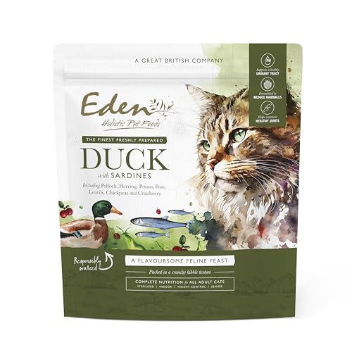 Eden Feline Feast Ente mit Sardinen 1,5 kg | Natürlich komplettes Premium Trockenfutter für ausgewachsene & ältere Katzen | Hilft Haarballen zu reduzieren | Unterstützt gesunde Harnwege | Erhaltung Eden Feline Feast Ente mit Sardinen 1,5 kg | Natürlich komplettes Premium Trockenfutter für ausgewachsene & ältere Katzen | Hilft Haarballen zu reduzieren | Unterstützt gesunde Harnwege | Erhaltung von Eden Holistic Pet Foods