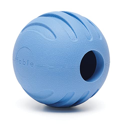 FABLE Signature Ball – Interaktiver Gummiball mit Leckerli-Öffnungen – für die meisten Rassen und Größen – robuster Hundespielzeugball – 6,2 cm Durchmesser von FABLE