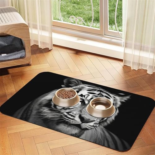Futternapf-Matte mit Tiger-Motiv, saugfähig, 30 x 45 cm, für Futter- und Wassernapf, PU-Leder, wasserdicht, schnell trocknend, keine Flecken Futternapf-Matte mit Tiger-Motiv, saugfähig, 30 x 45 cm, für Futter- und Wassernapf, PU-Leder, wasserdicht, schnell trocknend, keine Flecken von FHEBNDS