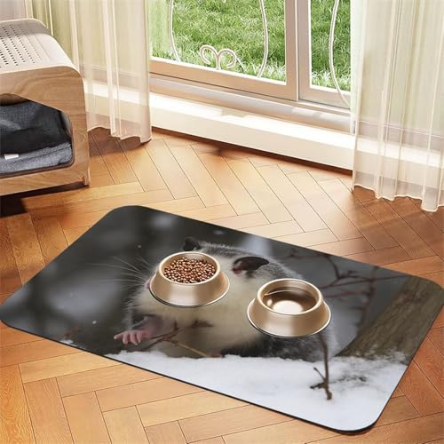 Opossum in Snow Haustier-Futtermatte, 40 x 60 cm, saugfähige Hundematte für Futter und Wassernapf, PU-Leder, Katzenfuttermatte, wasserdicht, schnell trocknend, Haustier-Platzsets, keine Flecken Opossum in Snow Haustier-Futtermatte, 40 x 60 cm, saugfähige Hundematte für Futter und Wassernapf, PU-Leder, Katzenfuttermatte, wasserdicht, schnell trocknend, Haustier-Platzsets, keine Flecken von FHEBNDS