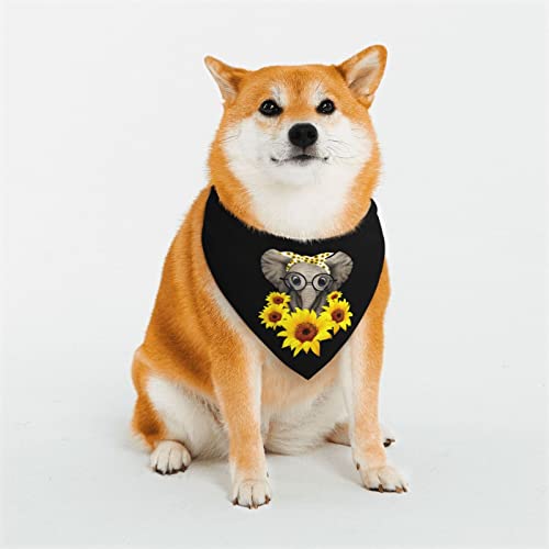 Verstellbare Hundekostüme mit Sonnenblumenmuster, Bandana-Passform, dreieckig, wendbar, doppeltes Design, Haustierschal, klein Verstellbare Hundekostüme mit Sonnenblumenmuster, Bandana-Passform, dreieckig, wendbar, doppeltes Design, Haustierschal, klein von FJQWKLF