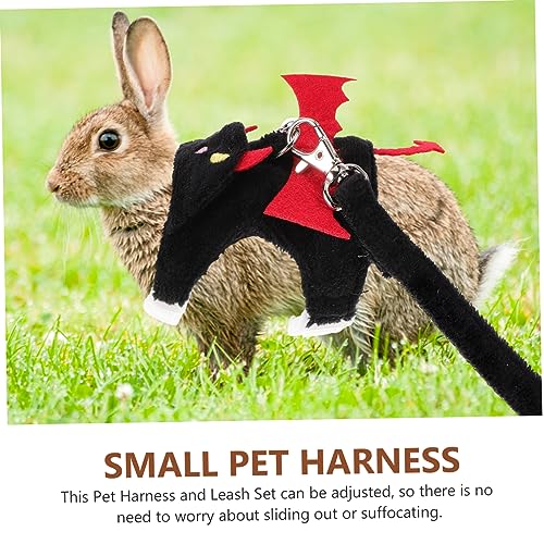 FONDOTIN Halloween Haustiergeschirr Set Verstellbar Strapazierfähige Leine für Kaninchen Katzen Frettchen Komfortables Atmungsaktives Hasengeschirr für Indoor Outdoor Schwarz FONDOTIN Halloween Haustiergeschirr Set Verstellbar Strapazierfähige Leine für Kaninchen Katzen Frettchen Komfortables Atmungsaktives Hasengeschirr für Indoor Outdoor Schwarz von FONDOTIN
