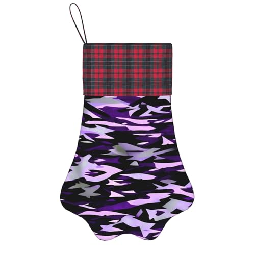 Personalisierter Hunde-Weihnachtsstrumpf mit Aufhängegurt - Vintage und warme Urlaubsdekoration Amerikanische Tarnung Lila Personalisierter Hunde-Weihnachtsstrumpf mit Aufhängegurt - Vintage und warme Urlaubsdekoration Amerikanische Tarnung Lila von FRGMNT