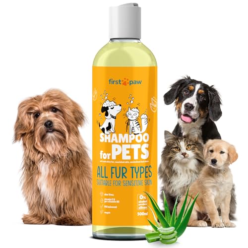 FIRSTPAW Pet Shampoo, Welpenshampoo, Hundeshampoo und Katzenshampoo 500ml mit Aloe Vera - Geeignet für Sensitive Haut, 100% Vegan Rückfettendes Shampoo für alle Hunderassen und Felltypen von FirstPaw