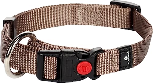 Flamingo Halsband für Hund Ziggi Taupe S - 30-45cm 15mm - Stufenlos verstellbar - Mit zugentlastung - Klickschnalle mit Sicherheitsschloss Flamingo Halsband für Hund Ziggi Taupe S - 30-45cm 15mm - Stufenlos verstellbar - Mit zugentlastung - Klickschnalle mit Sicherheitsschloss von Flamingo