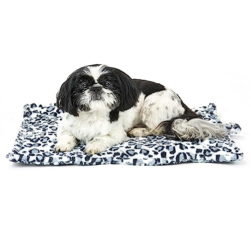 Furhaven Small Cat Bed ThermaNAP Quilted Faux Fur Self-Warming Pad, Washable - Snow Leopard, Small von Furhaven
