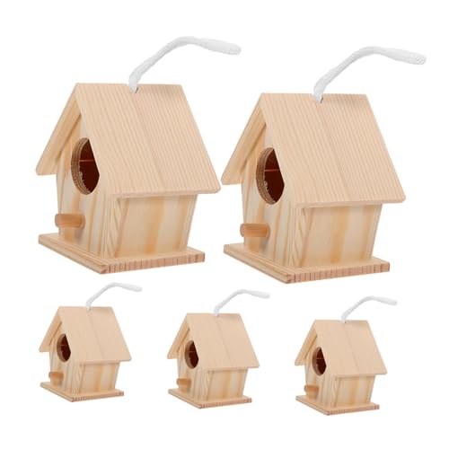GALPADA 5 Stück Teiliges Mini Vogelhaus aus Holz Dekorative Imitation für Garten Hochzeit und Kreative Ornamente für Innen und Außenbereich Zufällige Farbe GALPADA 5 Stück Teiliges Mini Vogelhaus aus Holz Dekorative Imitation für Garten Hochzeit und Kreative Ornamente für Innen und Außenbereich Zufällige Farbe von GALPADA
