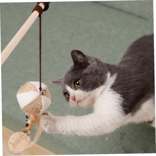 GRADENEVE 4 Stück Teiliges Katzenspielzeug Holzgriff Interaktiver Plüschanhänger Klingelnder Glocke Bunter Anhänger Antirutschfest für Wohnungskatzen Fördert Aktive Katzenbeschäftigung und von GRADENEVE
