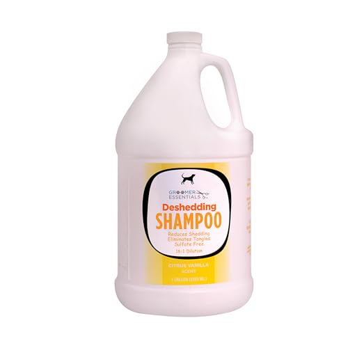 GROOMER ESSENTIALS Shampoo zum Entfernen von losem Haar, Gallone von GROOMER ESSENTIALS