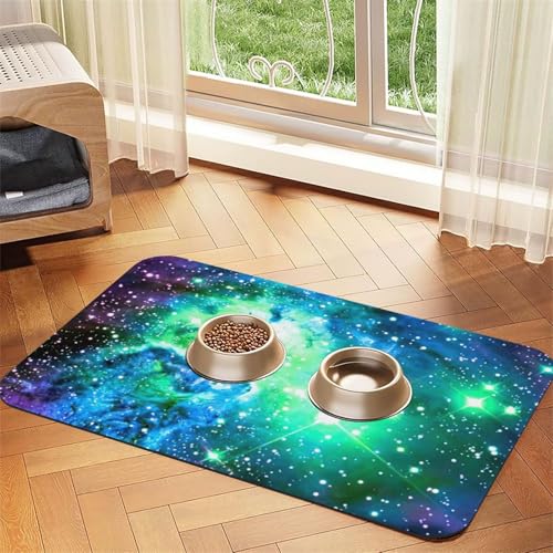 Futtermatte mit Galaxie-Druck, saugfähig, rutschfest, PU-Leder, Futtermatte für Hunde und Katzen, Gummi-Unterseite, Grün / Blau / Violett Futtermatte mit Galaxie-Druck, saugfähig, rutschfest, PU-Leder, Futtermatte für Hunde und Katzen, Gummi-Unterseite, Grün / Blau / Violett von GaxfjRu