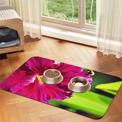 Futtermatte mit Hibiskusblumen-Druck, saugfähig, rutschfest, PU-Leder, Futtermatte für Hunde und Katzen, Gummi-Unterseite Futtermatte mit Hibiskusblumen-Druck, saugfähig, rutschfest, PU-Leder, Futtermatte für Hunde und Katzen, Gummi-Unterseite von GaxfjRu