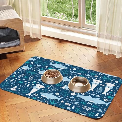Haustierfuttermatte mit süßem blauen Fisch-Druck, saugfähig, rutschfest, PU-Leder, Futtermatte für Hunde und Katzen, Gummiunterseite Haustierfuttermatte mit süßem blauen Fisch-Druck, saugfähig, rutschfest, PU-Leder, Futtermatte für Hunde und Katzen, Gummiunterseite von GaxfjRu