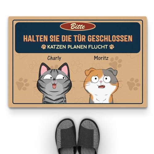Geschenke Mall Personalisierte Fussmatte - Bitte Tür Geschlossen Halten Katzen Planen Ihren Ausbruch - Fussmatte Mit Namen, Fussmatte Selbst Gestalten, Fussmatte Katzen Personalisiert (#2, Modell #1) von Geschenke Mall