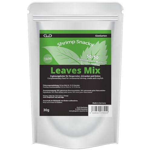 GlasGarten Shrimp Snacks Leaves Mix | 30g – relativ schneller Zerfall = kein Futterstress, aus 50% Brennesselblätter / 50% Wallnussblätter, mit viel Kalzium, Eisen, Magnesium & Eiweiß von GlasGarten