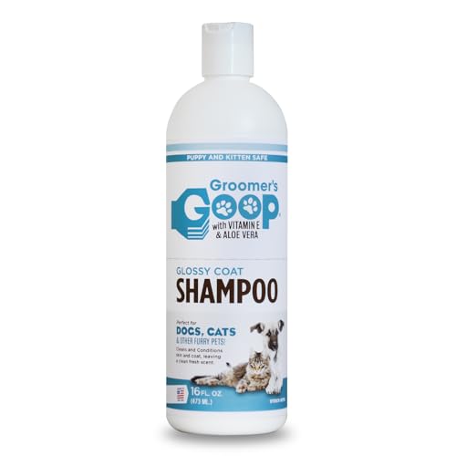 Groomer 's Kleckse Glänzendes Fell Pet Shampoo Flasche, 473 ml Groomer 's Kleckse Glänzendes Fell Pet Shampoo Flasche, 473 ml von Groomer's GOOP
