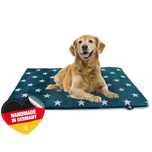 Made in Germany rutschfeste Hundedecke, Sterne Petrol, 45 x 65 cm, für kleine & große Hunde I Flauschige Hundedecke, waschbar, trocknergeeignet mit 4 cm Polster-Füllung von HS-Hundebett