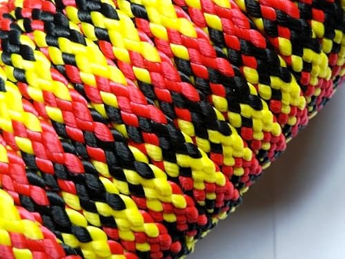 Neckline einfach, Verbindungsleine 40cm aus 8mm mehrfarbigen 8mm PPM Flechtseil (gelb-rot-schwarz, mit Karabiner) von Happymitvierpfoten.de