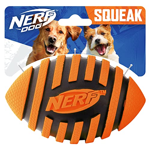 Hasbro Nerf Dog Rubber Football Dog Toy with Spiral Squeaker, Lightweight, Durable and Water Resistant, 5 Inch Diameter for Medium/Large Breeds, Single Unit, Orange (8915) von NERF