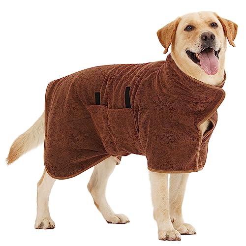 HezzLuv Bademantel für Hunde, Hundebademantel aus Mikrofaser für mittlere und große Hunde, super saugfähiger Haustier Trockenmantel, ganzjahres schnell trocknendes Hundehandtuch (Braun,XL) von HezzLuv