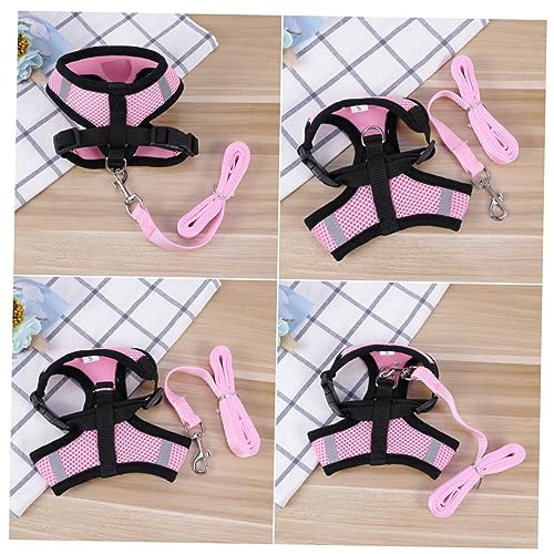Homoyoyo Winziges Hundegeschirr Mit Leine Für Kleine Rassen - Größe S - Rosa Ideal Für Pomeranian Chihuahua Und Welpen Komfortables Und Sicheres Brustgeschirr Für Ihren Liebling Homoyoyo Winziges Hundegeschirr Mit Leine Für Kleine Rassen - Größe S - Rosa Ideal Für Pomeranian Chihuahua Und Welpen Komfortables Und Sicheres Brustgeschirr Für Ihren Liebling von Homoyoyo
