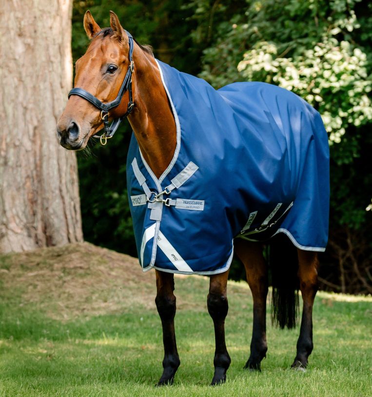 Horseware Amigo 150g 1200D Wug Turnout Navy/Titanium Grey & Silver, Gr. 125 cm Horseware Amigo 150g 1200D Wug Turnout Navy/Titanium Grey & Silver, Gr. 125 cm von Horseware