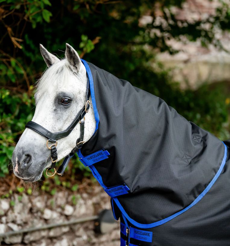 Horseware Amigo Halsteil 0g Ripstop 900D Turnout Large (145-155 cm), Black/ Classic Blue von Horseware