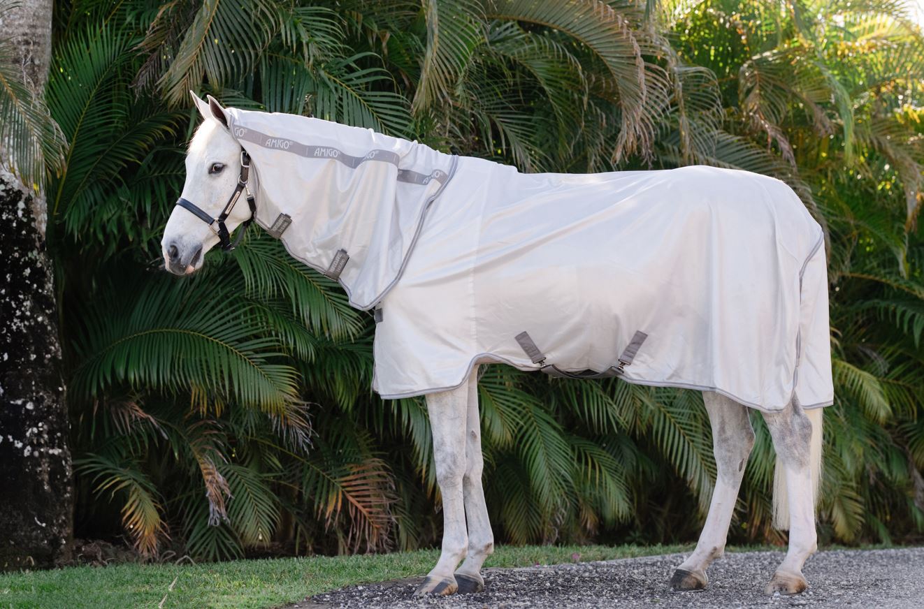 Horseware Fliegendecke Amigo Integrated Silver/Titanium Grey & Silver, 115 cm (5'6") von Horseware