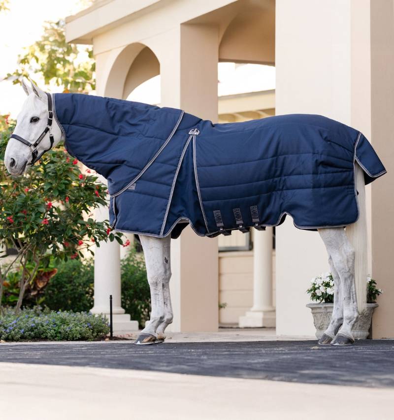 Horseware Rambo Optimo Stable Plus 200g Navy/Thunderstorm Grey & Silver, Gr. 165cm Horseware Rambo Optimo Stable Plus 200g Navy/Thunderstorm Grey & Silver, Gr. 165cm von Horseware