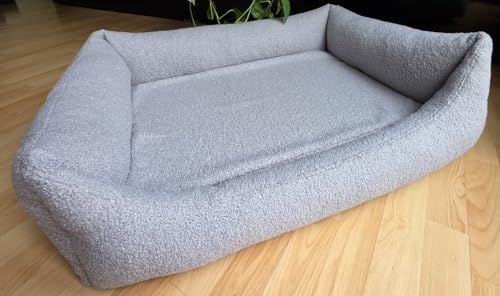 Orthopädisches Hundesofa Hundebett Ortopedico aus Teddystoff hellgrau 80 cm X 60 cm mit hersausnehmbarer Viscoschaummatratze Orthopädisches Hundesofa Hundebett Ortopedico aus Teddystoff hellgrau 80 cm X 60 cm mit hersausnehmbarer Viscoschaummatratze von Hundebettenmanufaktur