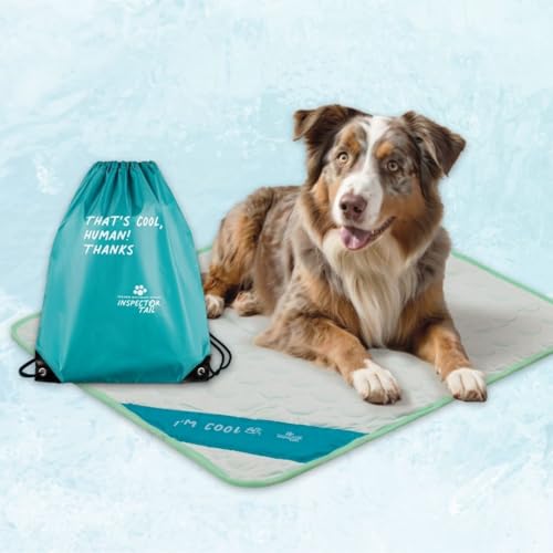 INSPECTOR TAIL Selbstkühlende Matte für Hunde + kostenloser Beutel mit Schnur / waschbares und tragbares Haustierkissen für drinnen oder draußen / perfekt als Decke für Zwinger, Sofa, Bett, Boden von INSPECTOR TAIL