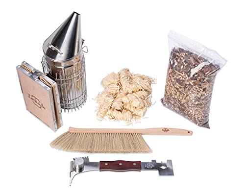 Imkado Imker Set XL - Premium Edelstahl-Smoker, Bienenbesen, Multifunktionswerkzeug/Stockmeißel, Rauchstoff und Bio-Anzünder - Einsteiger-Set Imkereibedarf Imkado Imker Set XL - Premium Edelstahl-Smoker, Bienenbesen, Multifunktionswerkzeug/Stockmeißel, Rauchstoff und Bio-Anzünder - Einsteiger-Set Imkereibedarf von Imkado