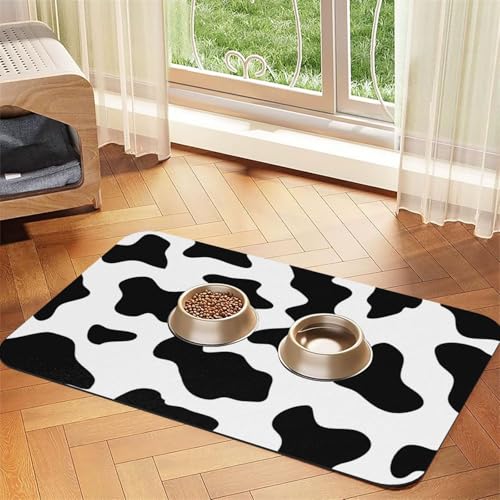 Futtermatte aus PU-Leder mit Kuh-Aufdruck, für Hunde, Katzen, saugfähig, rutschfeste Gummiunterseite, Schwarz und Weiß Futtermatte aus PU-Leder mit Kuh-Aufdruck, für Hunde, Katzen, saugfähig, rutschfeste Gummiunterseite, Schwarz und Weiß von JEJEA