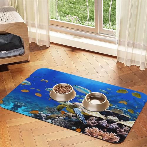 Meeresschildkröte mit Fisch-Aufdruck, saugfähige Leder-Tischdecke, perfekt für Hunde, Katzen und andere Haustiere Meeresschildkröte mit Fisch-Aufdruck, saugfähige Leder-Tischdecke, perfekt für Hunde, Katzen und andere Haustiere von JEKYDOSD