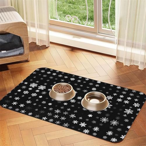 Schwarze und weiße Tischdecke aus Leder mit Schnee-Aufdruck, saugfähig, perfekt für Hunde, Katzen und andere Haustiere Schwarze und weiße Tischdecke aus Leder mit Schnee-Aufdruck, saugfähig, perfekt für Hunde, Katzen und andere Haustiere von JEKYDOSD