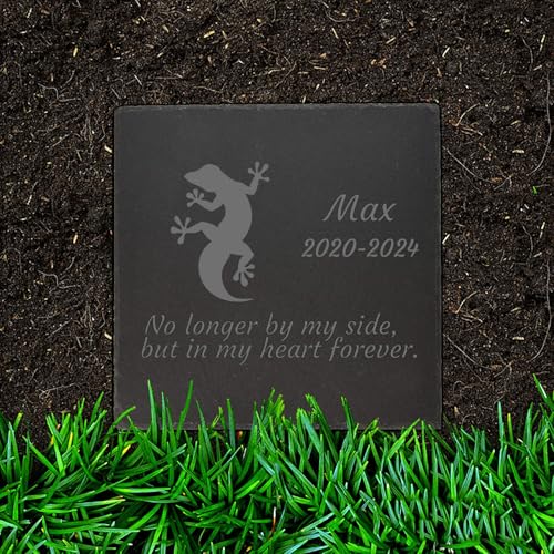 Jodimitty Eidechse Grabstein Gedenkstein personalisierte Name & Lebensspanne & Nachricht, Quadratischer Grabschmuck Wetterfest Grabplatte mit Gravur Tombstone 10cm/15cm/20cm Jodimitty Eidechse Grabstein Gedenkstein personalisierte Name & Lebensspanne & Nachricht, Quadratischer Grabschmuck Wetterfest Grabplatte mit Gravur Tombstone 10cm/15cm/20cm von Jodimitty