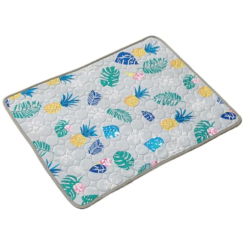 Hundekühlmatte - Soft Pet Pad | Faltbare Kratzfeste Schlafmatte Bett Haustier Vorräte Für Innensofa -Kiste Hunde Katzen Nützliches Design: Mit Winzigen Belüftungslöchern Fördert Diese Matte Die Luftbe Hundekühlmatte - Soft Pet Pad | Faltbare Kratzfeste Schlafmatte Bett Haustier Vorräte Für Innensofa -Kiste Hunde Katzen Nützliches Design: Mit Winzigen Belüftungslöchern Fördert Diese Matte Die Luftbe von Jubilofex