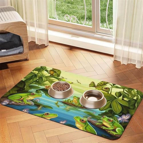 Super saugfähige Hundefuttermatte, Frösche singen, Haustier-Futtermatte für Futter- und Wassernäpfe, rutschfest, wasserdicht, Platzierungspad für Böden, schnell trocknende Wasserspendermatte für Hunde Super saugfähige Hundefuttermatte, Frösche singen, Haustier-Futtermatte für Futter- und Wassernäpfe, rutschfest, wasserdicht, Platzierungspad für Böden, schnell trocknende Wasserspendermatte für Hunde von KLLTYHMU