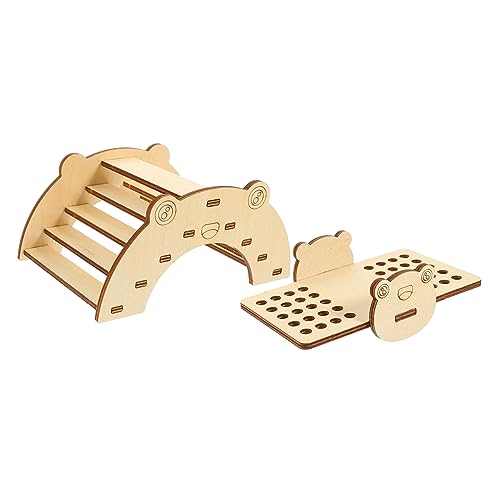 KOMBIUDA Hamsterkäfig Zubehör Teiliges DIY Holzspielzeug mit Wippe und Brücke für Kleintiere Wie Hamster Meerschweinchen und Igel Interaktives Beschäftigungsspielzeug für Bewegung und Spaß KOMBIUDA Hamsterkäfig Zubehör Teiliges DIY Holzspielzeug mit Wippe und Brücke für Kleintiere Wie Hamster Meerschweinchen und Igel Interaktives Beschäftigungsspielzeug für Bewegung und Spaß von KOMBIUDA