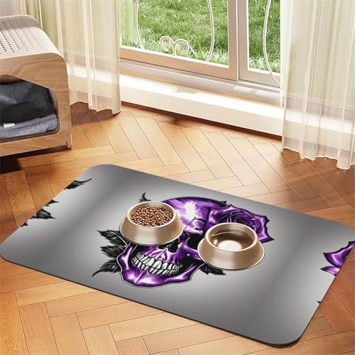 Katzenfuttermatte mit violetten Rosen und Totenkopf-Aufdruck, für Boden, Haustierbedarf, Wassernapf-Matte für Hunde Katzenfuttermatte mit violetten Rosen und Totenkopf-Aufdruck, für Boden, Haustierbedarf, Wassernapf-Matte für Hunde von KOUUIP