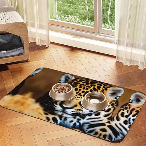 Süßes Baby Jaguar 1 Druck Katzenfuttermatte Haustier Fütterungsmatte für Boden Haustier Zubehör Hund Wassernapf Matte Hund Essentials von KOUUIP