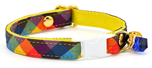 Kamercy Katzenhalsband mit Charm, kariertes Katzenhalsband, Sicherheitsverschluss, gelb-rotes Katzenhalsband, niedliche Katzen-Outfits, Größe XXS (20,3 cm – 33 cm) von Kamercy