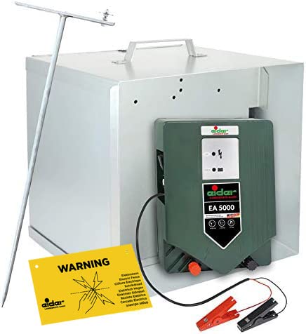 Weidezaungerät EA 3000 12V (Premium Line - Leistungsstarke 3.0 Joule) inkl. GRATIS Transport- und Sicherheits Box mit Antidiebstahlpfahl - ideal für Pferde, Schafe, Rinder, Geflügel & Wildabwehr von Koll Living
