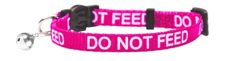 LARRYROO Katzenhalsband mit Aufdruck "Do Not Feed", weiches Nylon und Sicherheitsschnalle, Rosa von LARRYROO