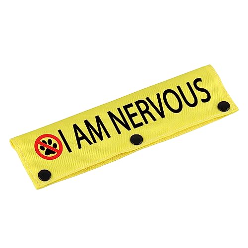 Lustige Hundeleinenhülse mit Aufschrift "I am Nervous - YE Sleeve" von LEVLO
