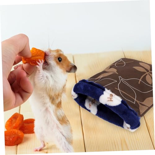 LOLIPPYY Kuscheliger Wärmender Schlafsack für Kleine Haustiere Wie Hamster und Meerschweinchen Weiche Leichte Schlafmatte mit Wrap Design als Nest und Schlafplatz Farblich Zufällige Farbe von LOLIPPYY