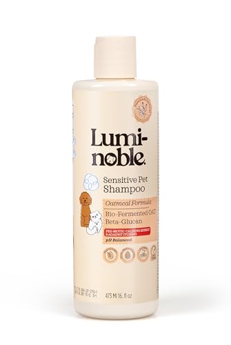 LUMI-NOBLE. Sensitives Hunde-Shampoo - Speziell für trockene und gereizte Haut - Mit fermentiertem Granatapfel & Eukalyptus gegen Malassezia - Vegane Hypoallergene Formel - Mit Kollagen & Präbiotika LUMI-NOBLE. Sensitives Hunde-Shampoo - Speziell für trockene und gereizte Haut - Mit fermentiertem Granatapfel & Eukalyptus gegen Malassezia - Vegane Hypoallergene Formel - Mit Kollagen & Präbiotika von LUMI-NOBLE.